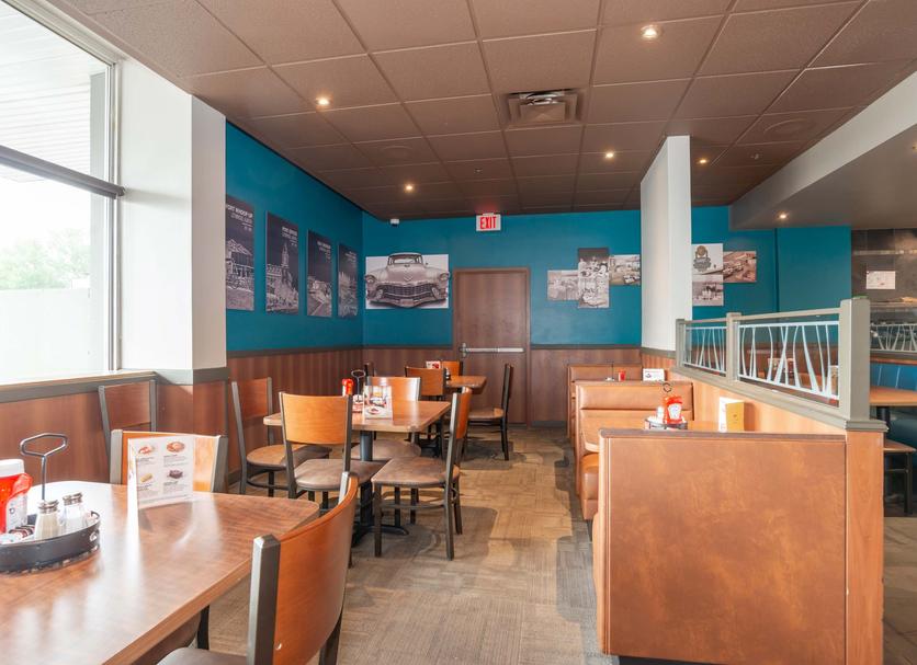 Restaurant Photo