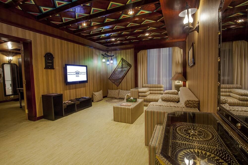 Salon