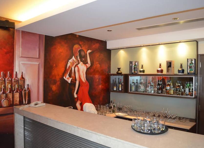 Bar Photo