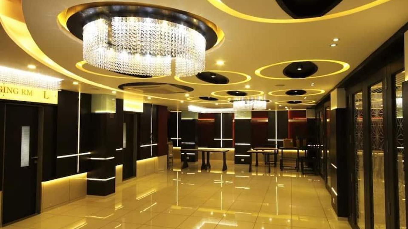 Hotel Ambrosia (The Grand Hotel)