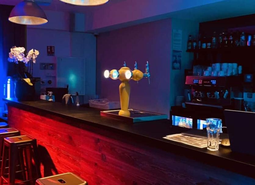 Bar Photo
