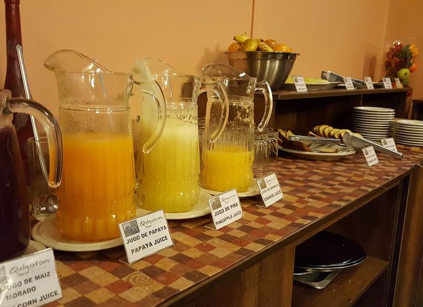 Buffet Photo