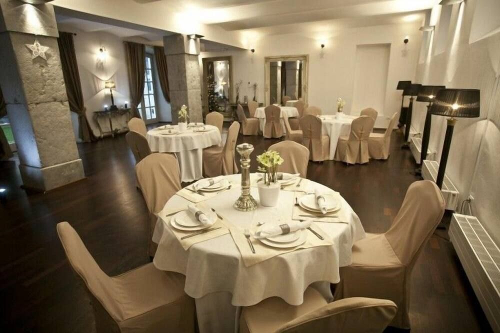 Salle de banquet
