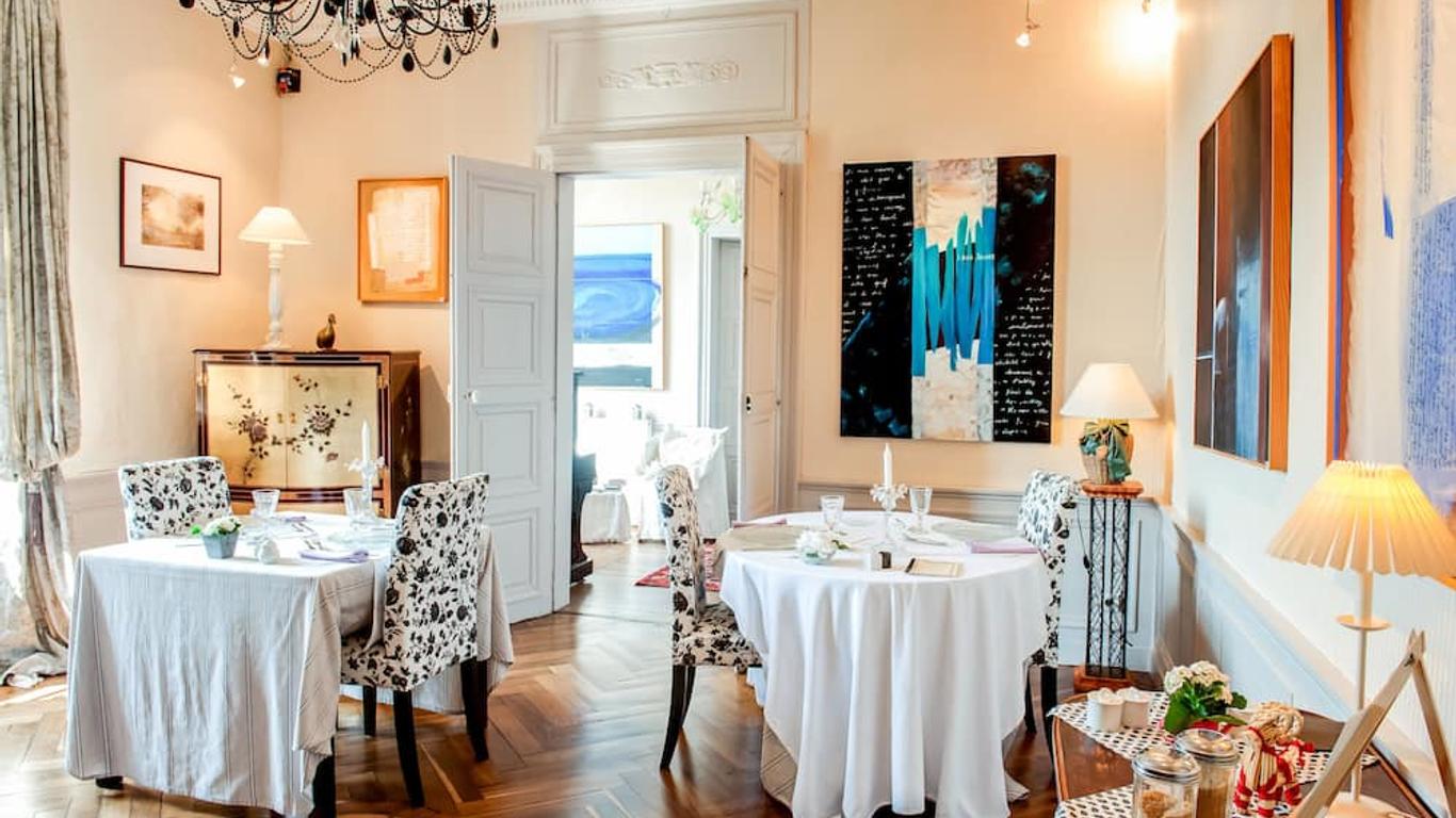 Chateau du Pin