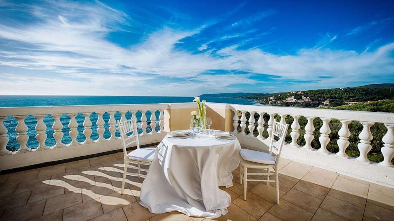 Villa Parisi Grand Hotel