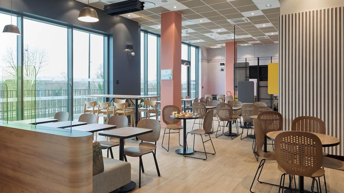 B&B HOTEL Versailles Rocquencourt