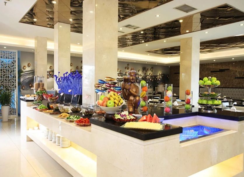 Buffet Photo
