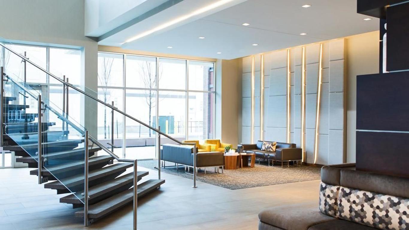 AC Hotel by Marriott Cincinnati at Liberty Center