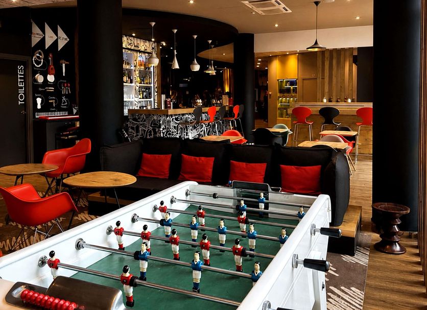 Bar Photo