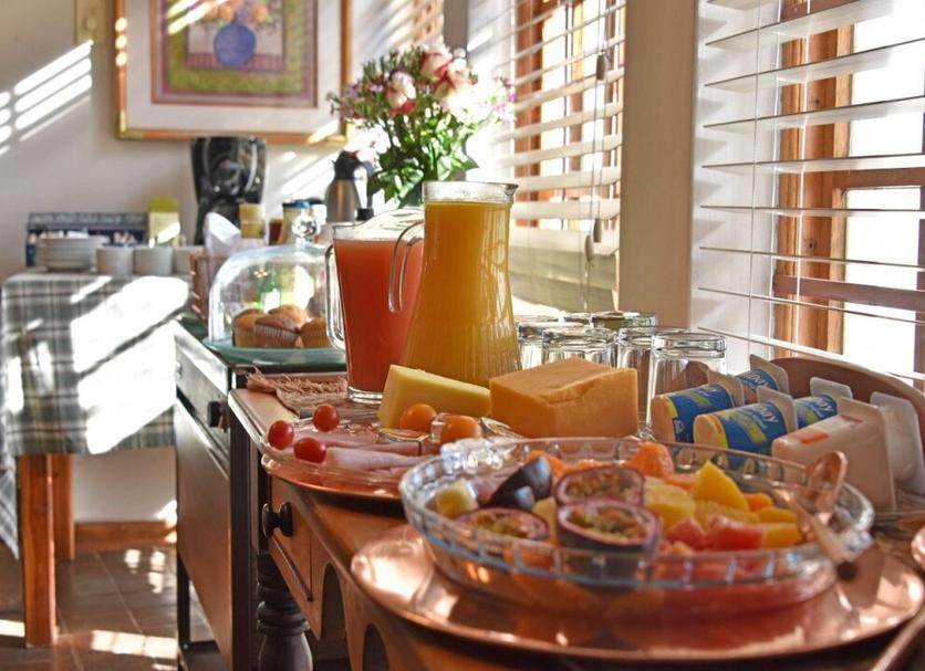 Buffet Photo