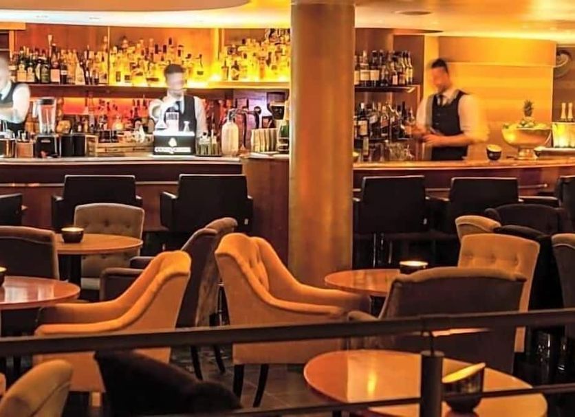Bar Photo