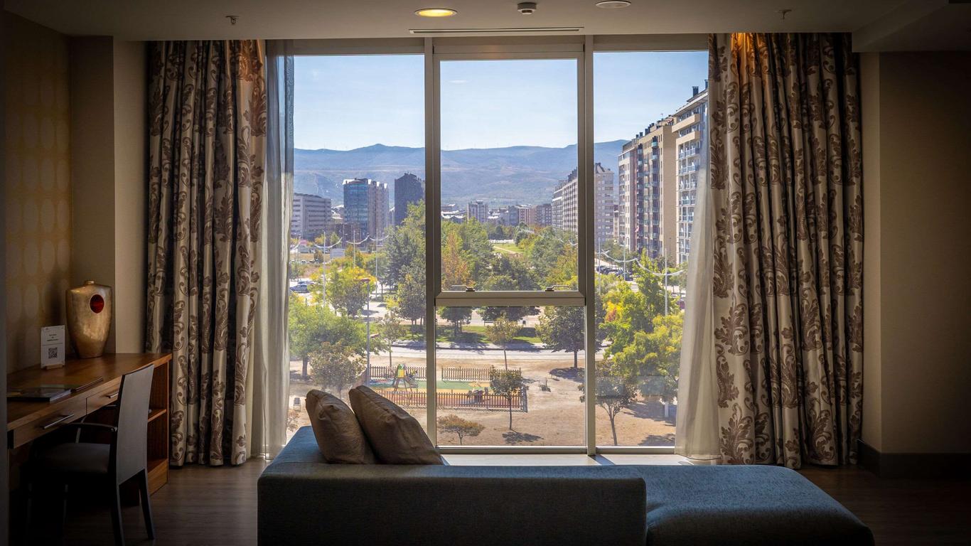 Hotel Ciudad de Ponferrada, Ascend Hotel Collection
