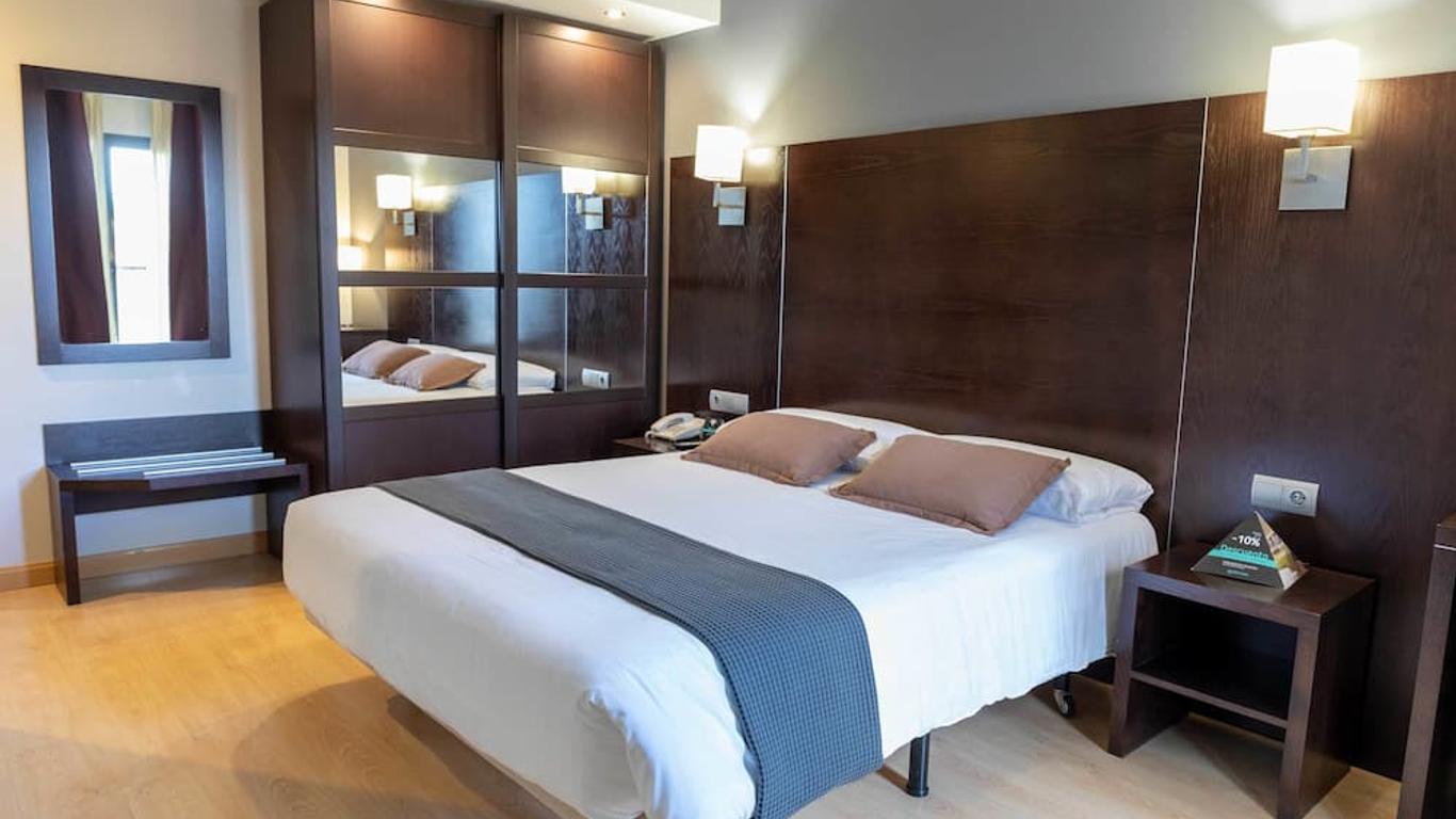 Hotel Alda Cardeña
