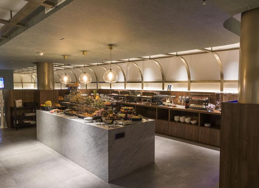 Buffet Photo