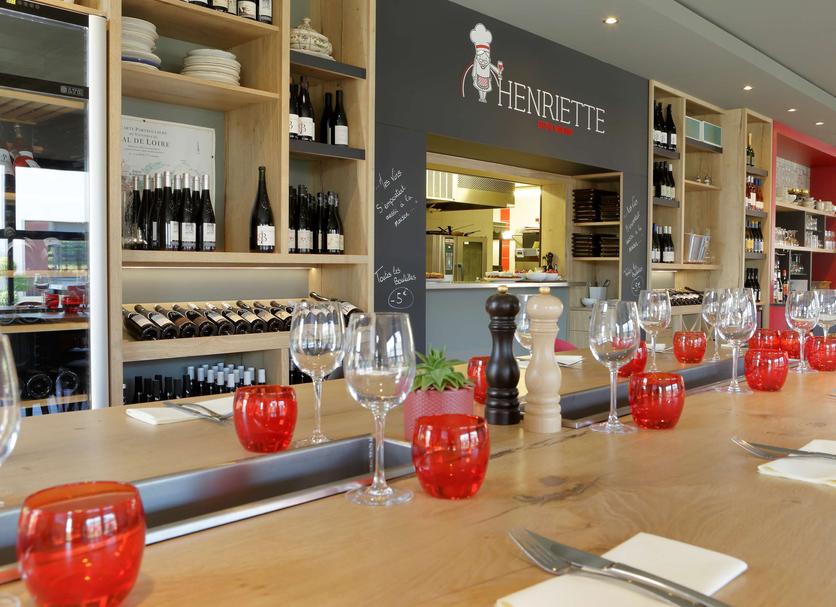 Restaurant Photo