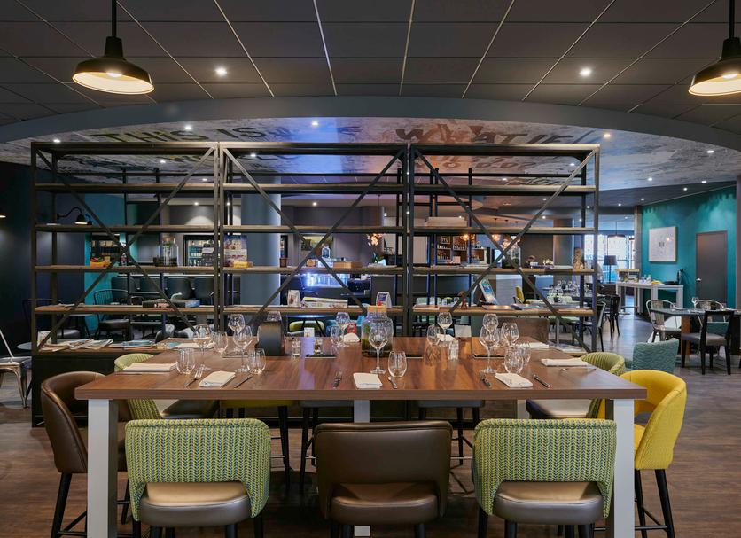 Restaurant Photo