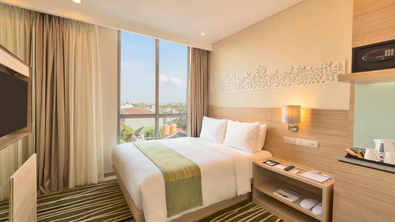 Holiday Inn Express Semarang Simpang Lima