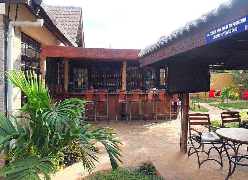 Bar Photo