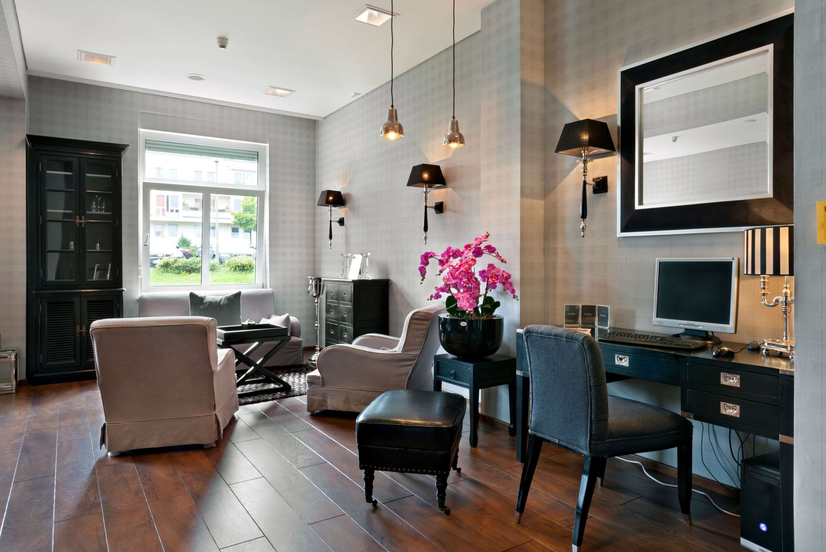 Salon