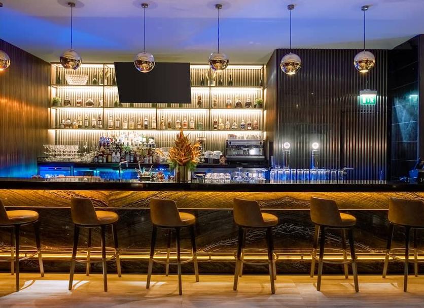 Bar Photo