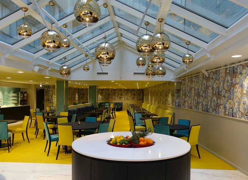 Restaurant Photo