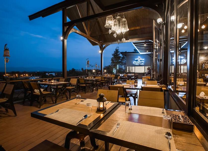 Restaurant Photo