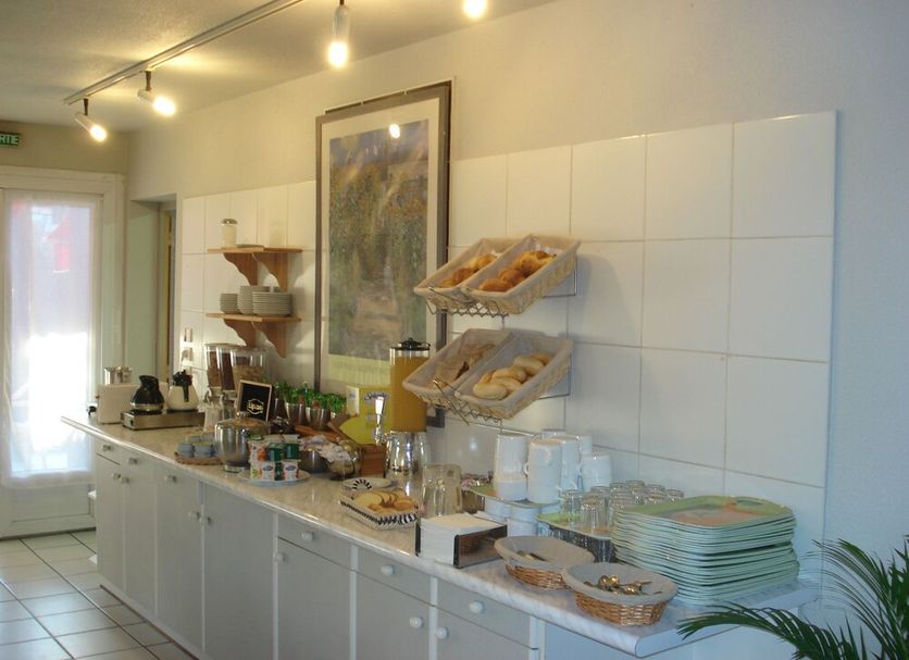 Buffet Photo