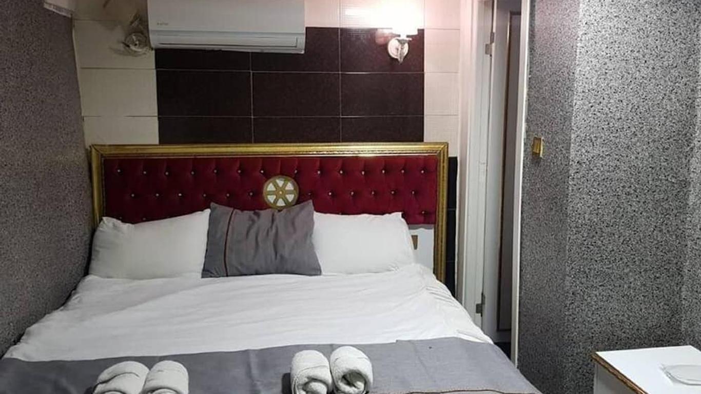 Rhythm Hotel