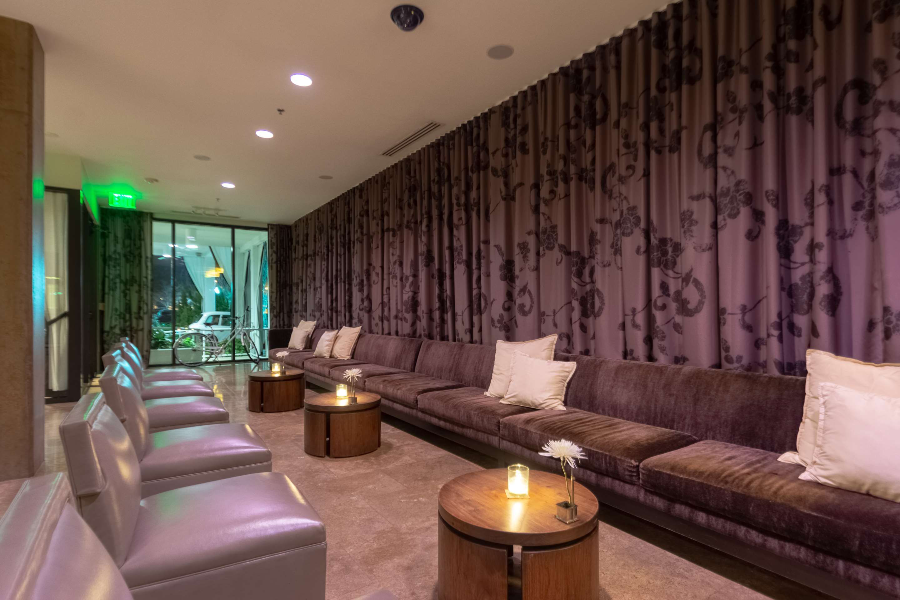 Salon