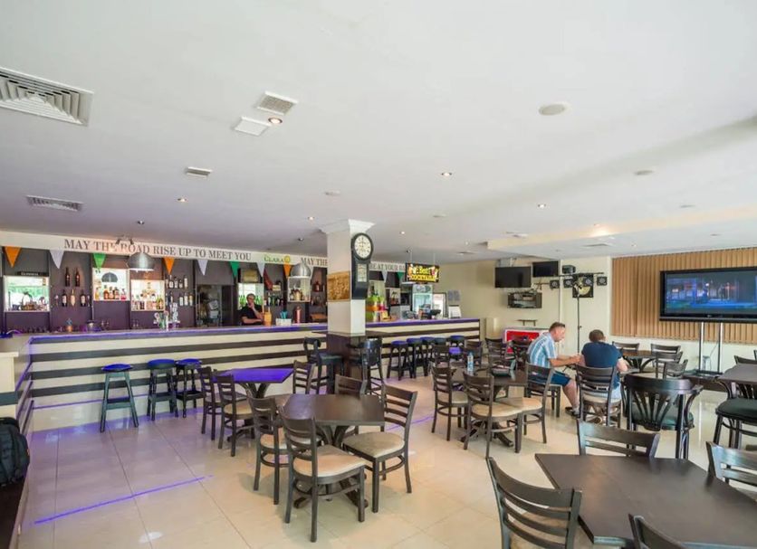 Bar Photo