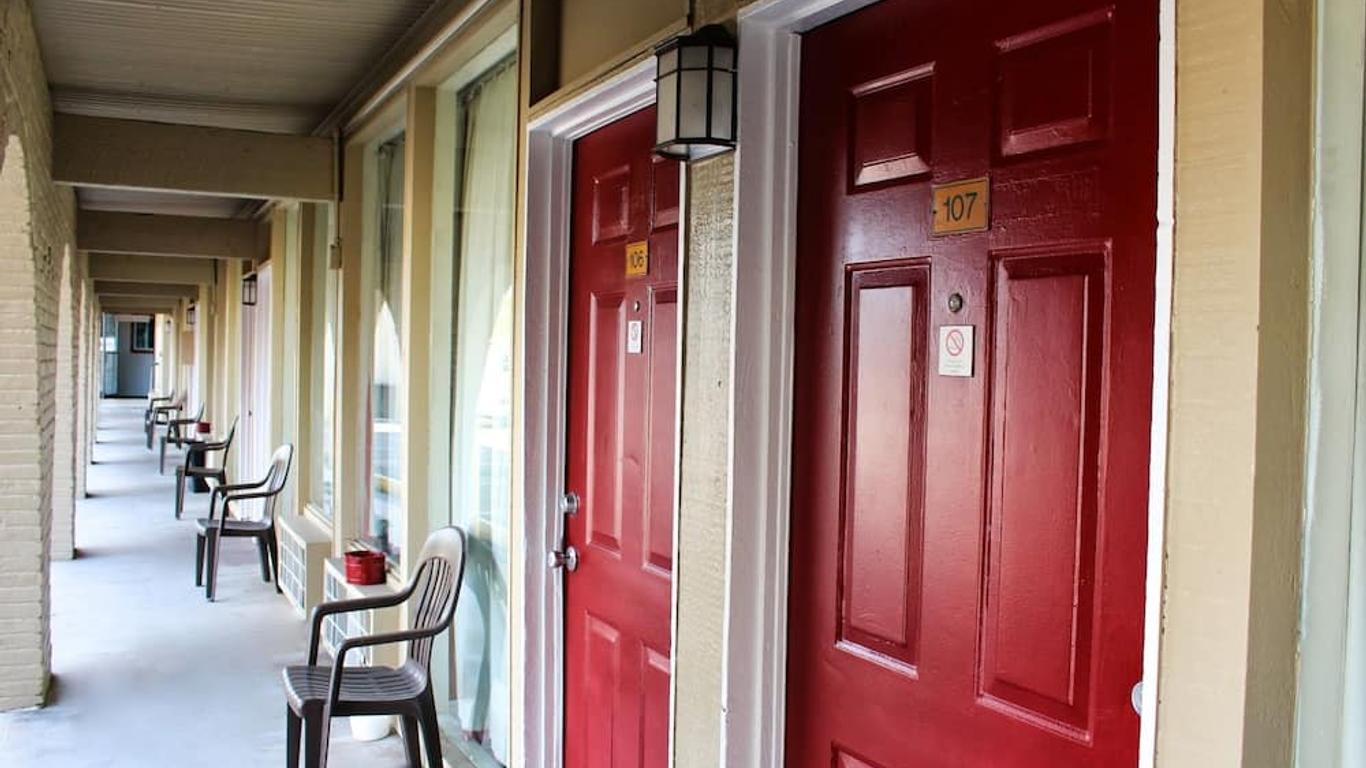 Executive Inn Goliad