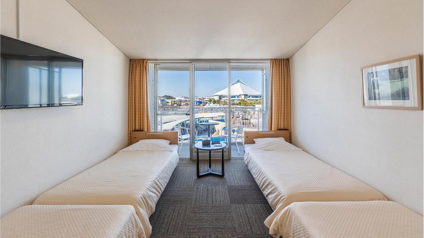 Hotel Sea Paradise Inn