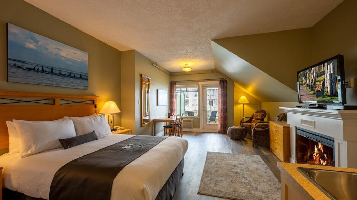 Sidney Waterfront Inn & Suites