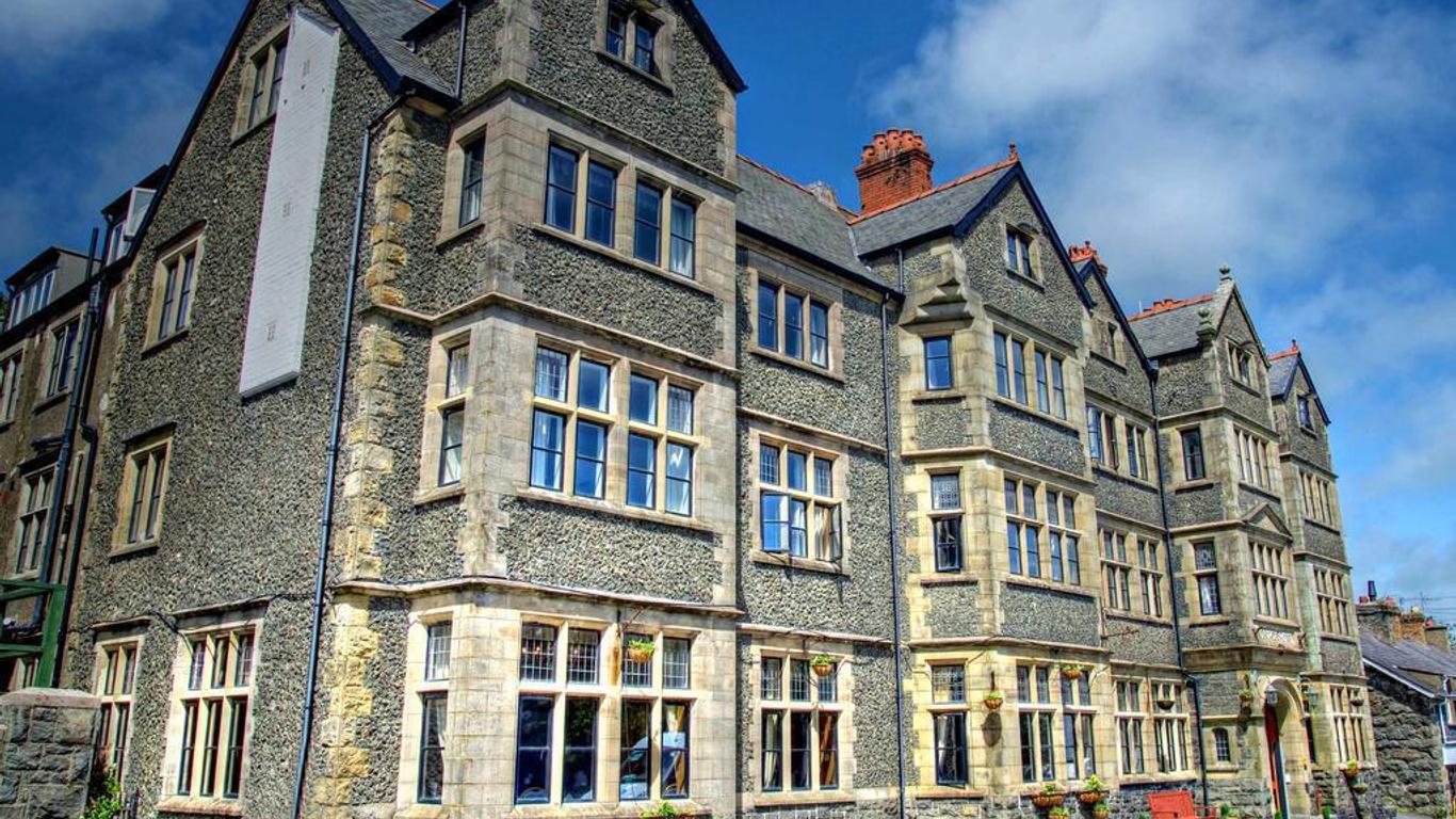 George IV Hotel