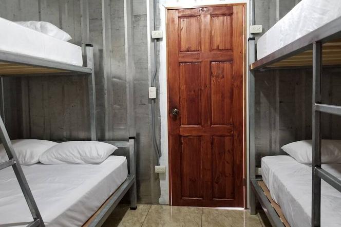 Arenal Container Hostel