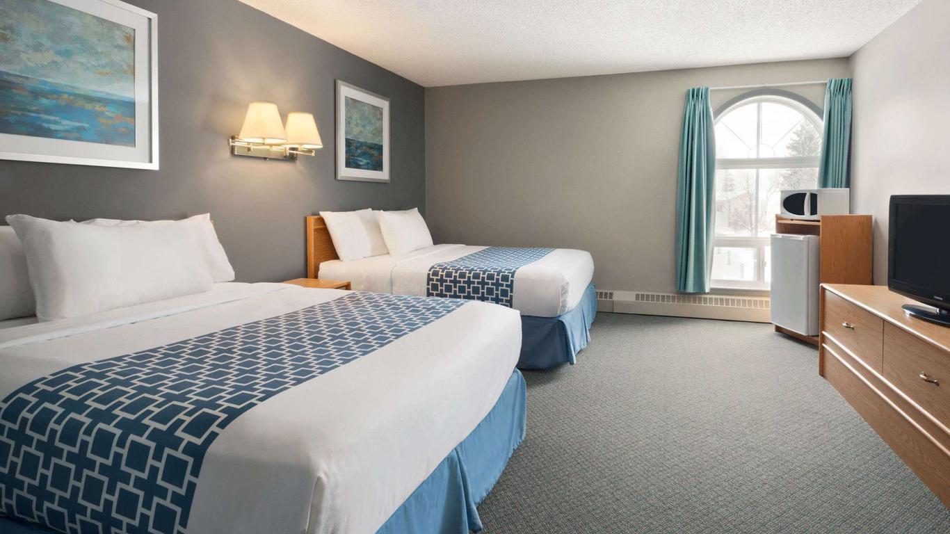 Travelodge by Wyndham Edmonton Airport