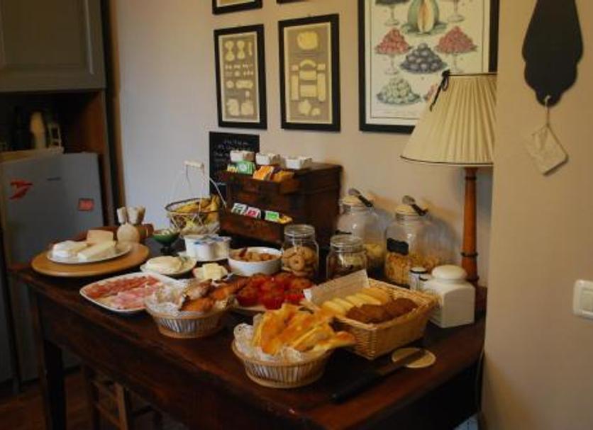Buffet Photo