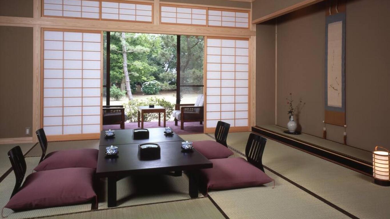 Tanakaya