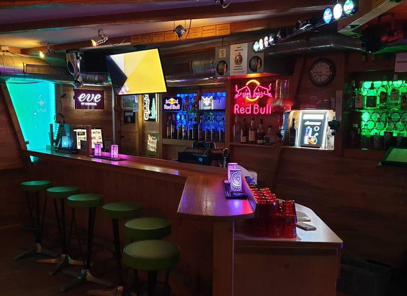 Bar Photo