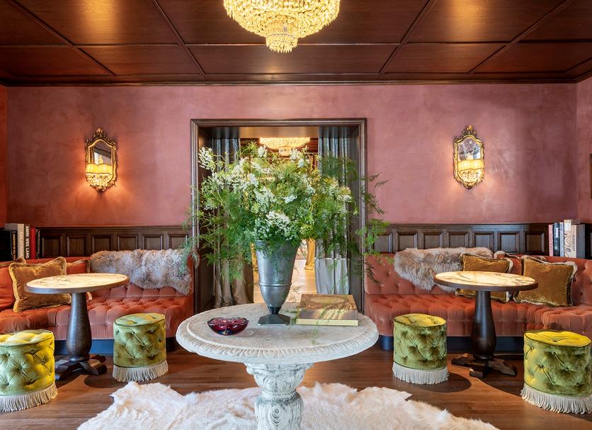 Restaurant Photo