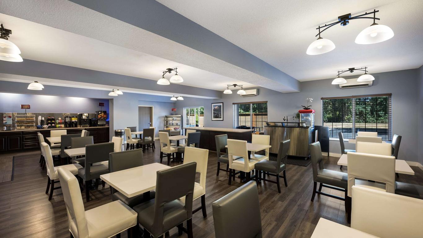 Best Western Plus Mountain View Auburn Inn