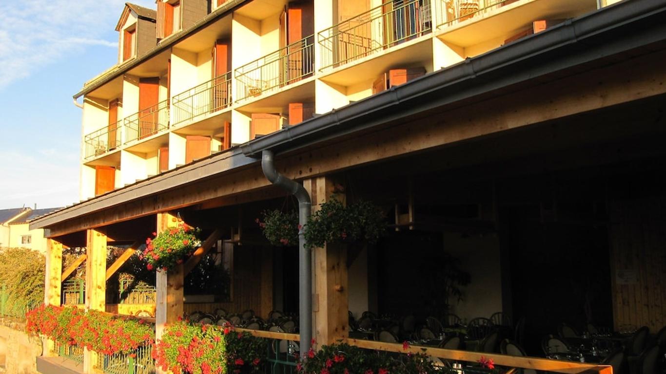 Hotel des Rochers