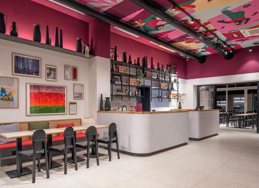 Bar Photo