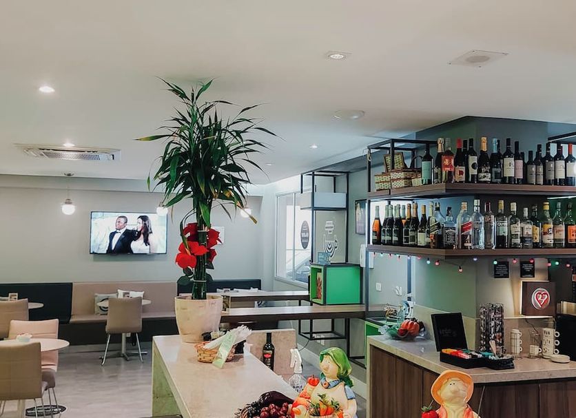 Bar Photo