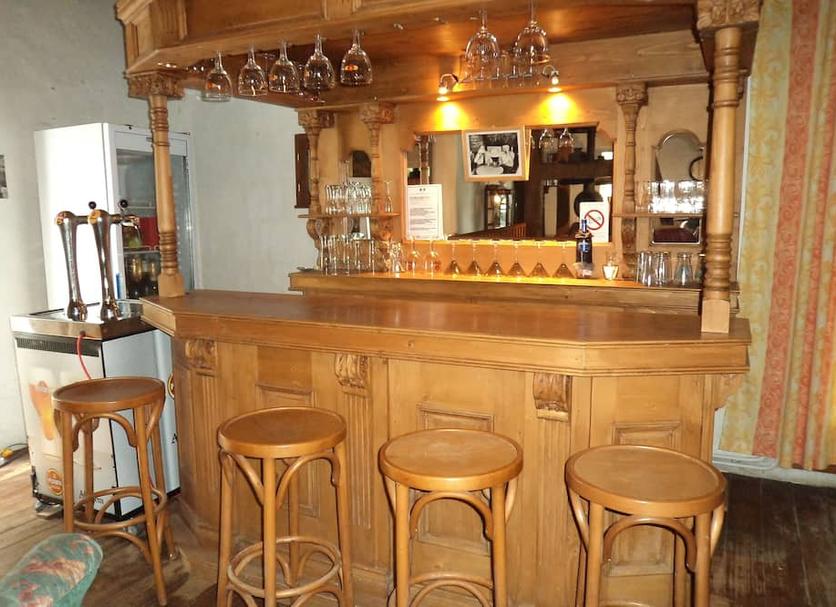 Bar Photo