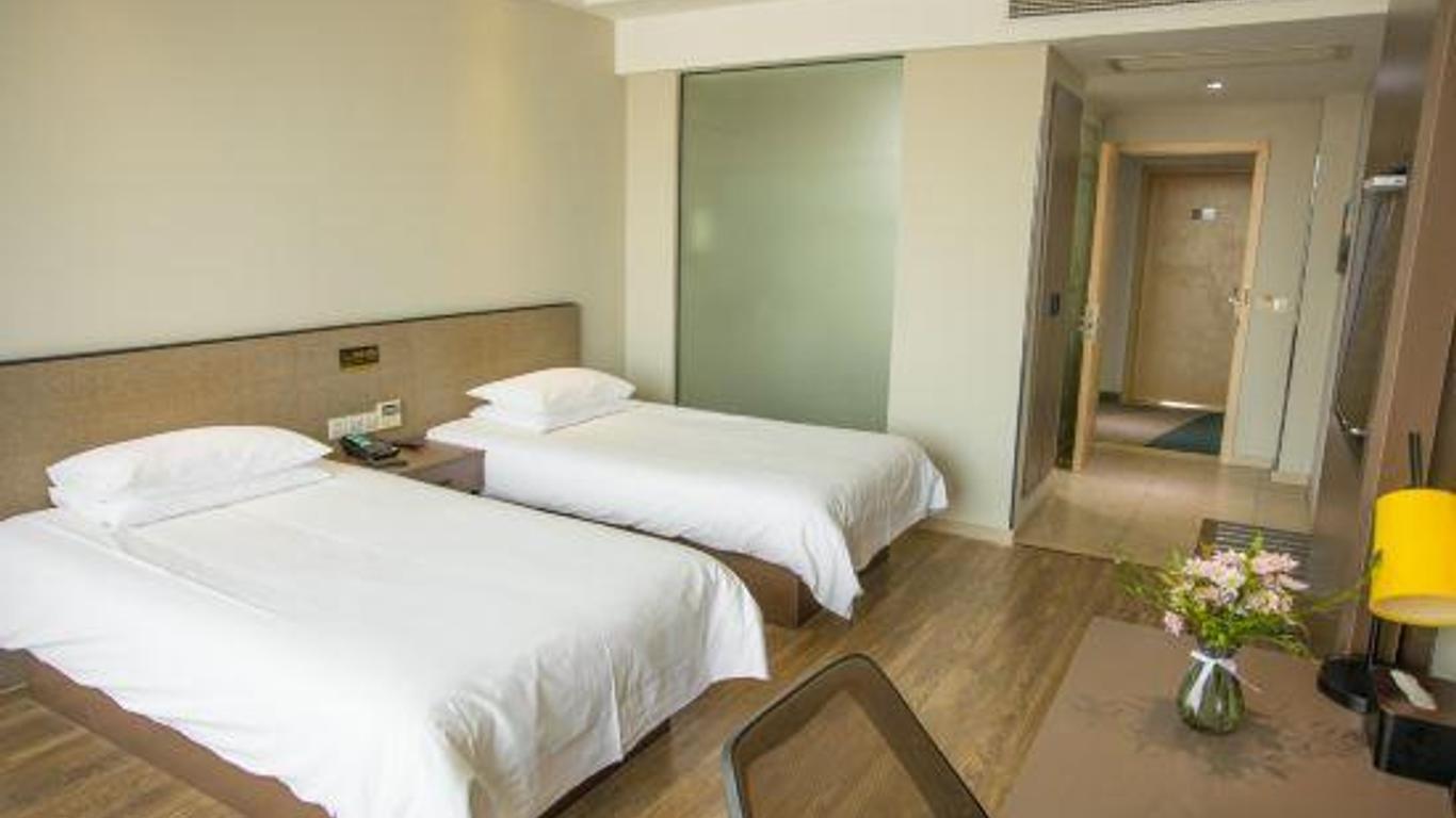 Motel 168 (Rudong Administrative Center)