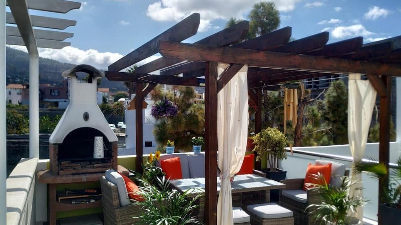 Apartamentos El Patio