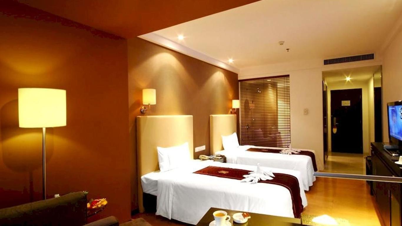 Wuzhishan International Therma Hotel
