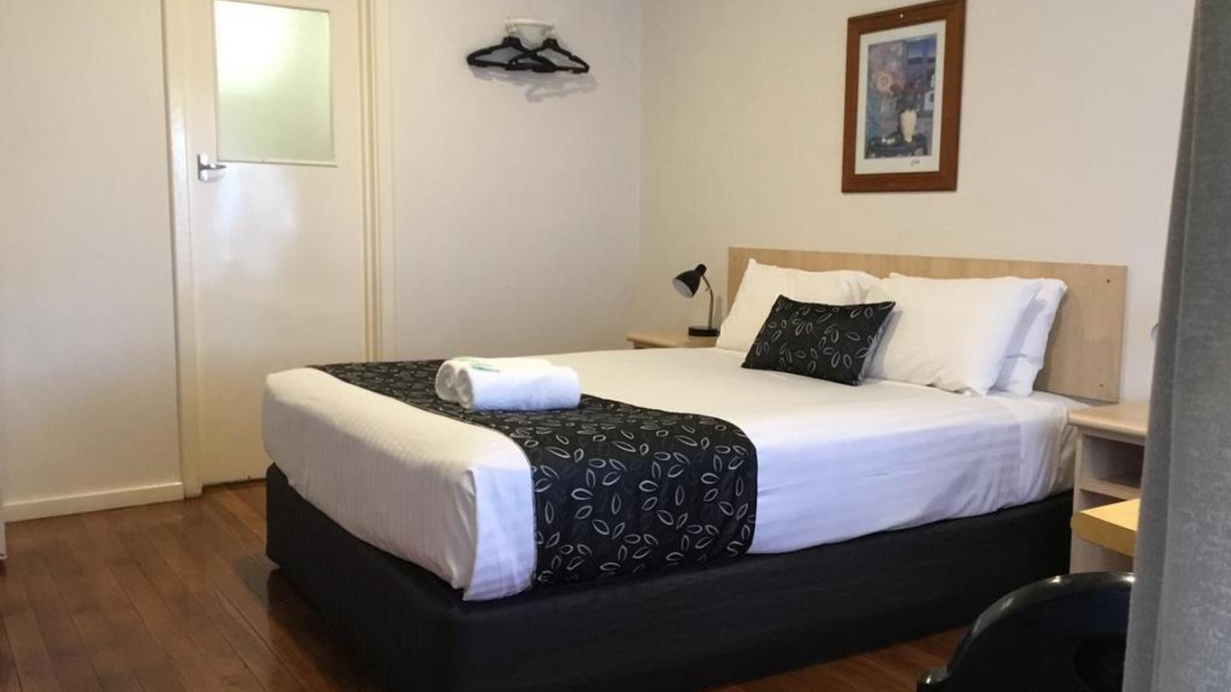 Ocean Drive Motel