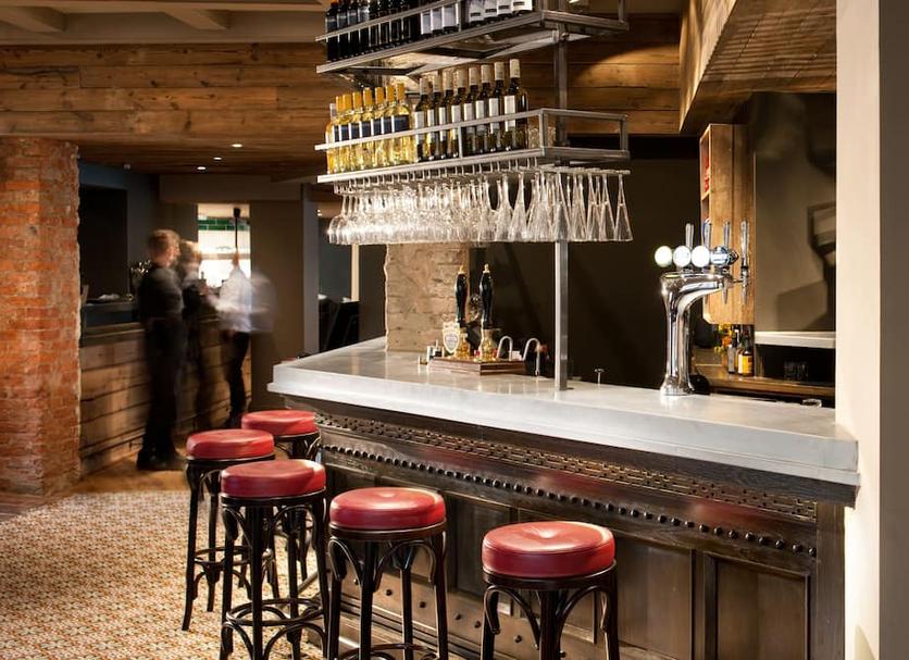 Bar Photo